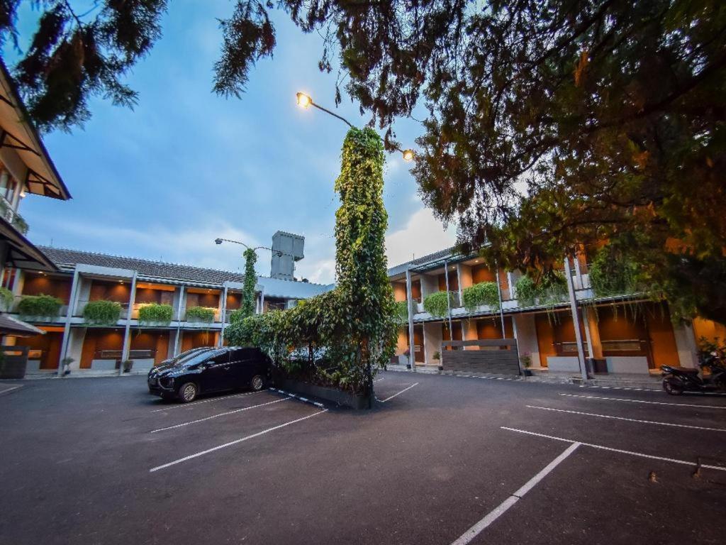 Hotel Nyland Pasteur Bandung Exterior foto